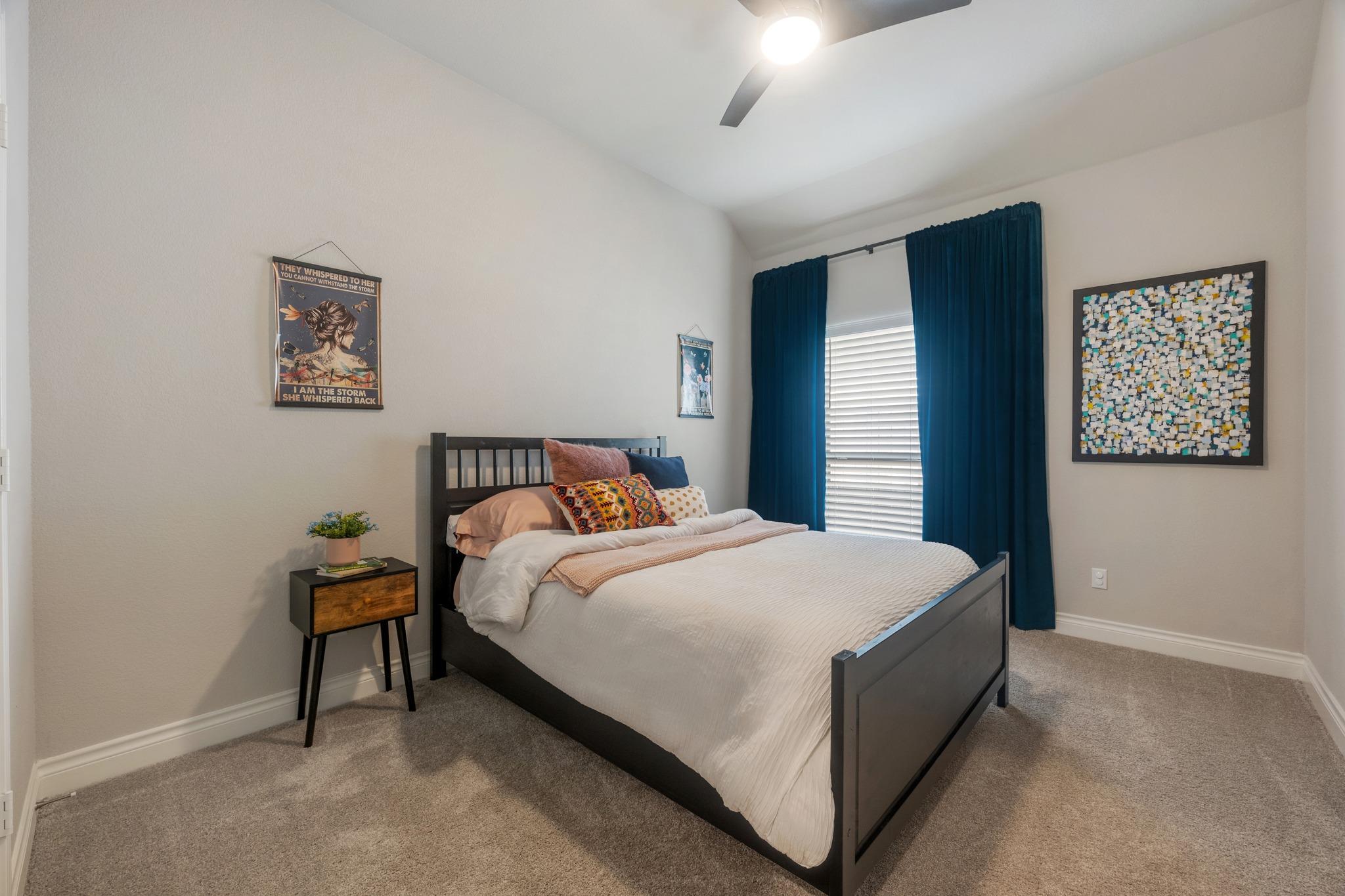 813 Heartleaf Dr, Leander, TX 78641