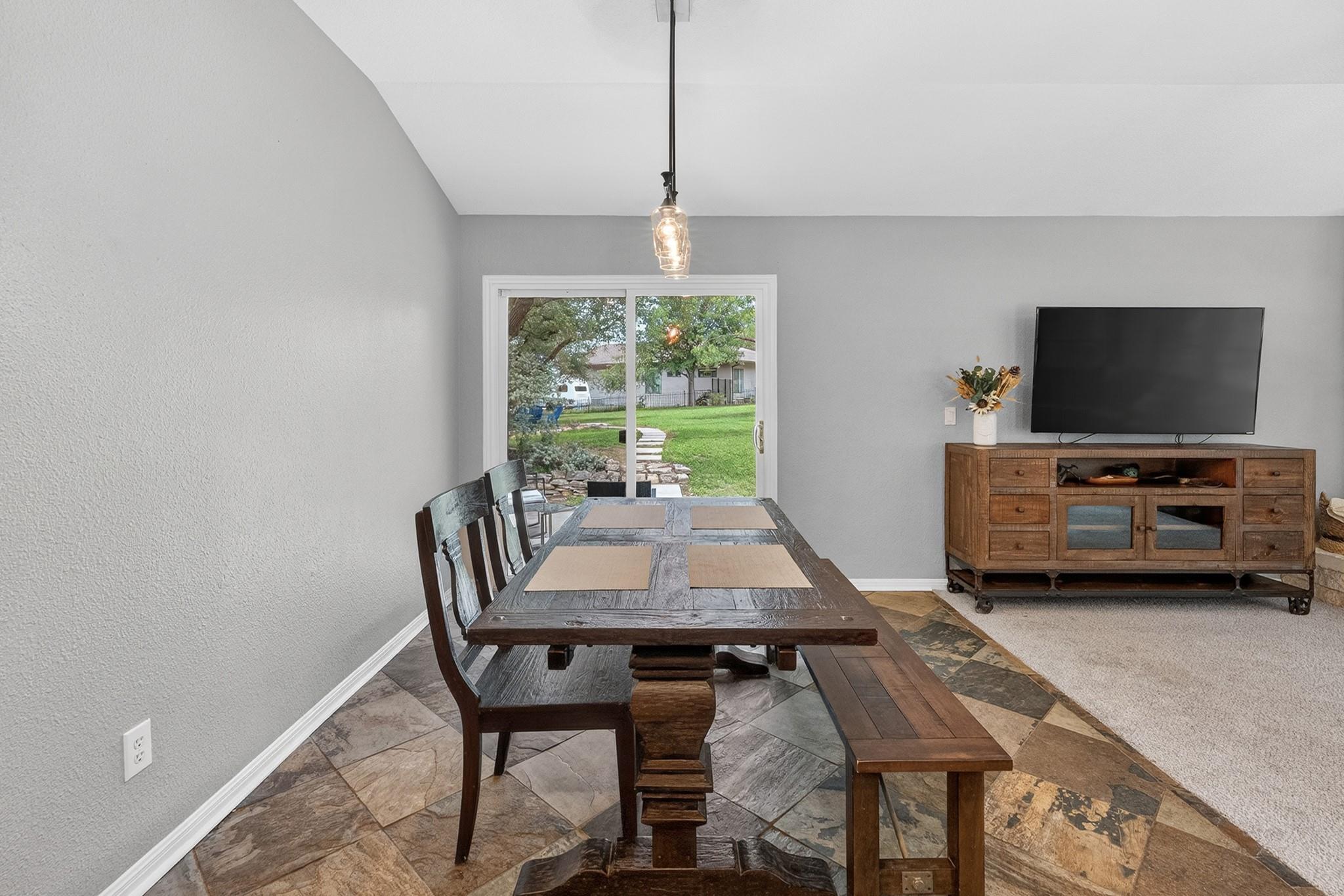 4133 Rockwood Dr, Lago Vista, TX 78645