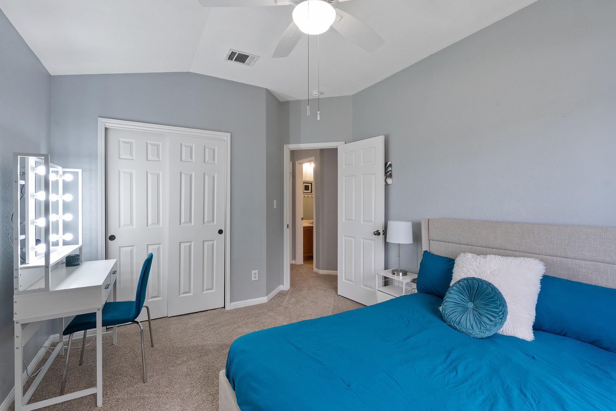 4133 Rockwood Dr, Lago Vista, TX 78645