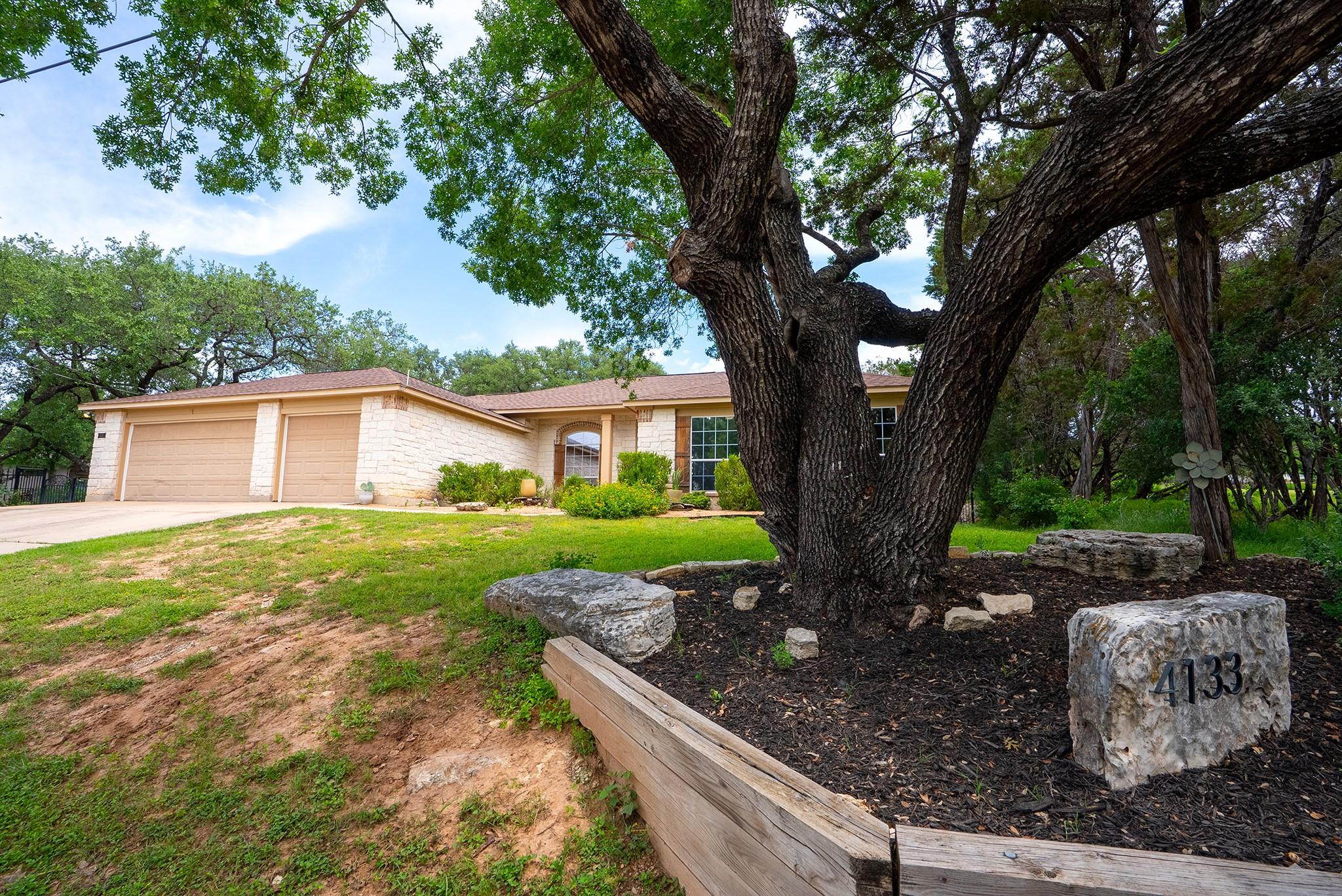 4133 Rockwood Dr, Lago Vista, TX 78645