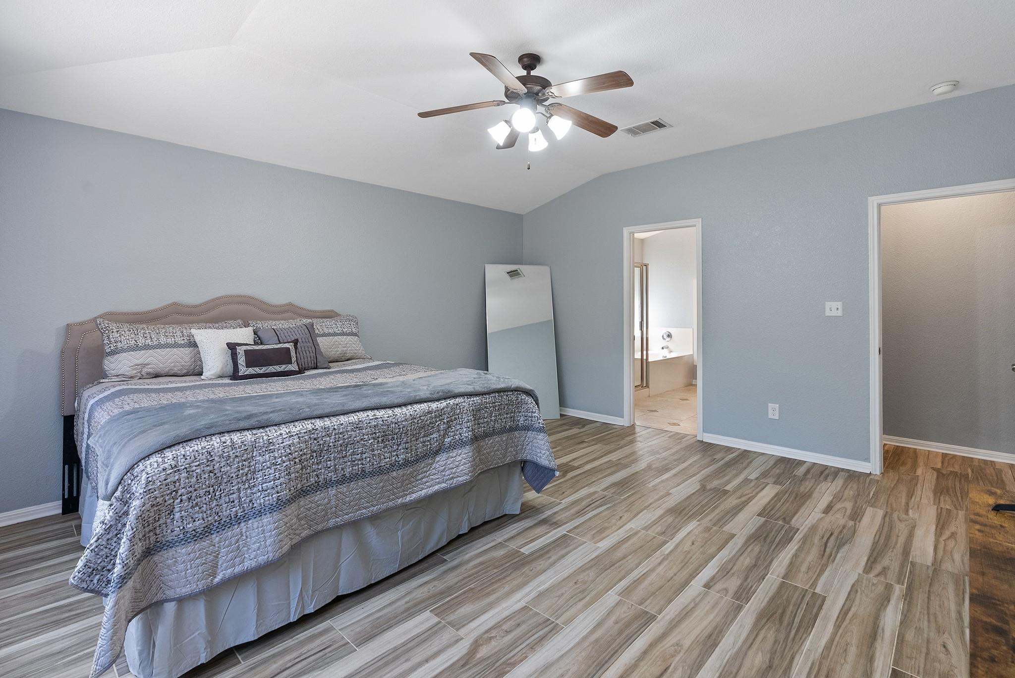 4133 Rockwood Dr, Lago Vista, TX 78645