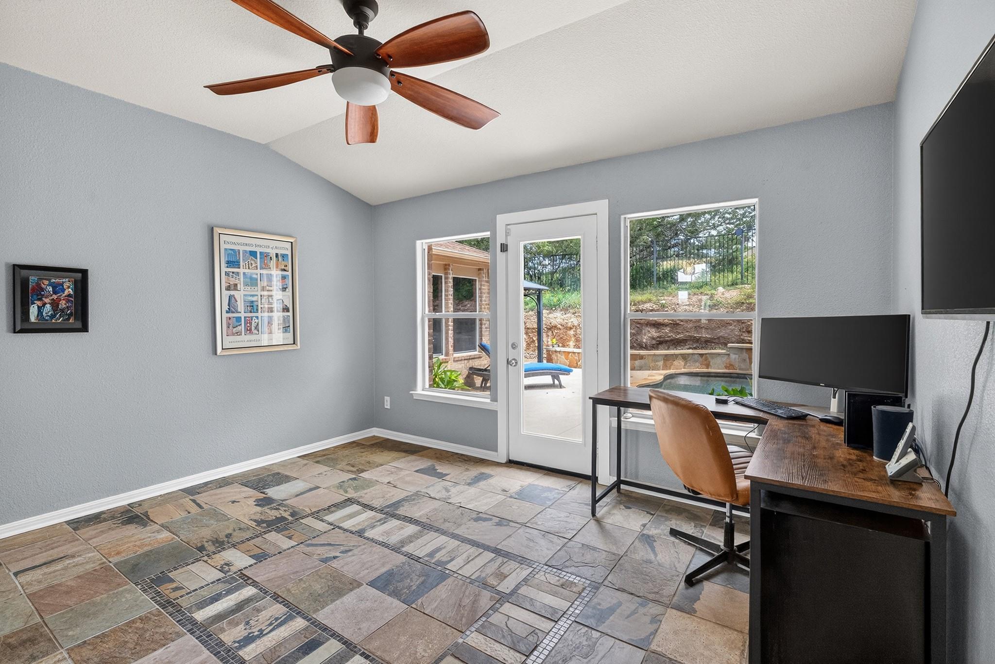 4133 Rockwood Dr, Lago Vista, TX 78645