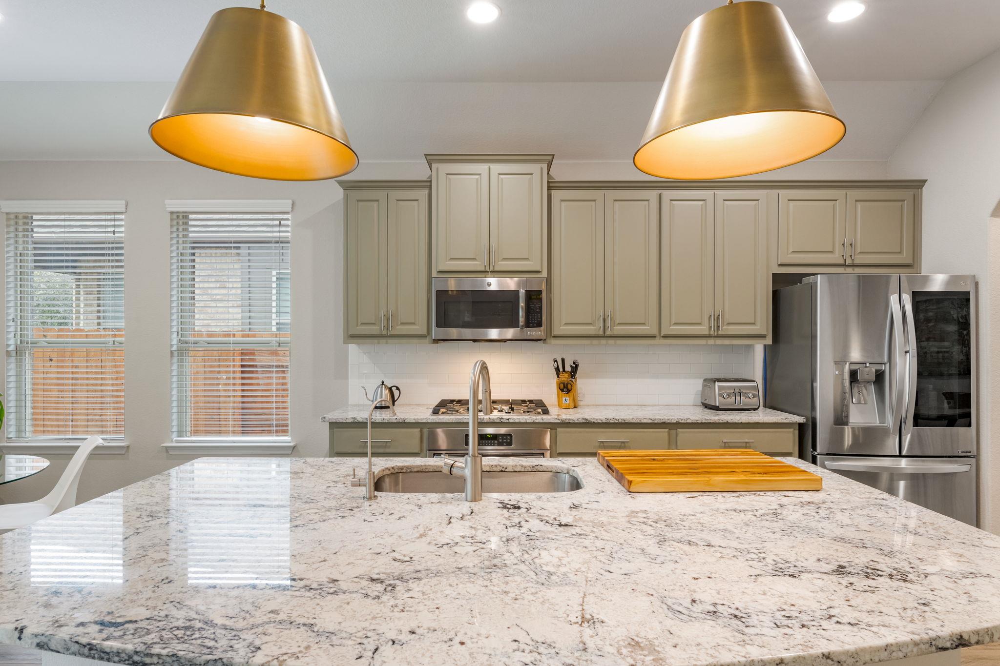 18601 McKay Cv, Austin, TX 78738