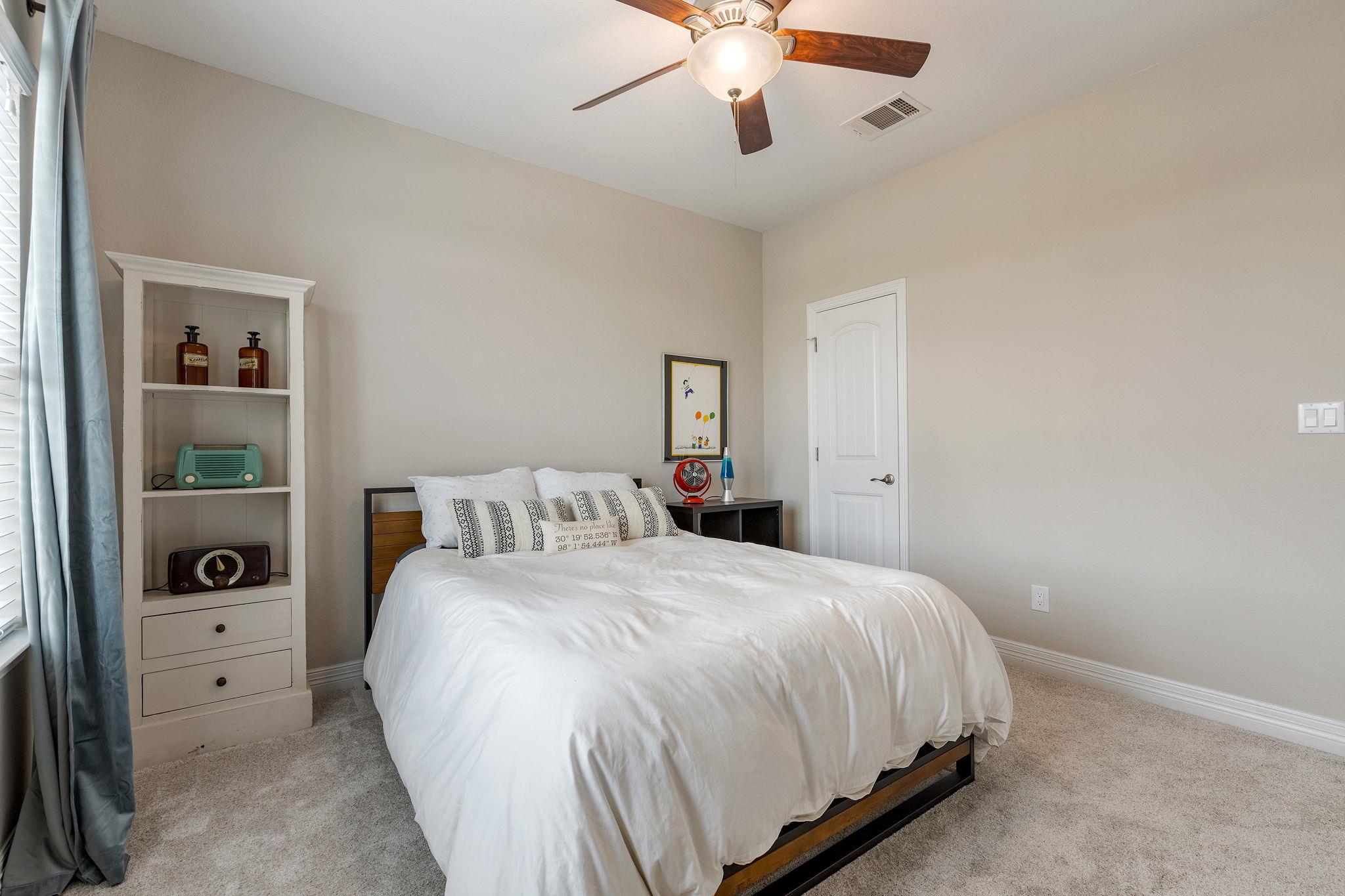 18601 McKay Cv, Austin, TX 78738