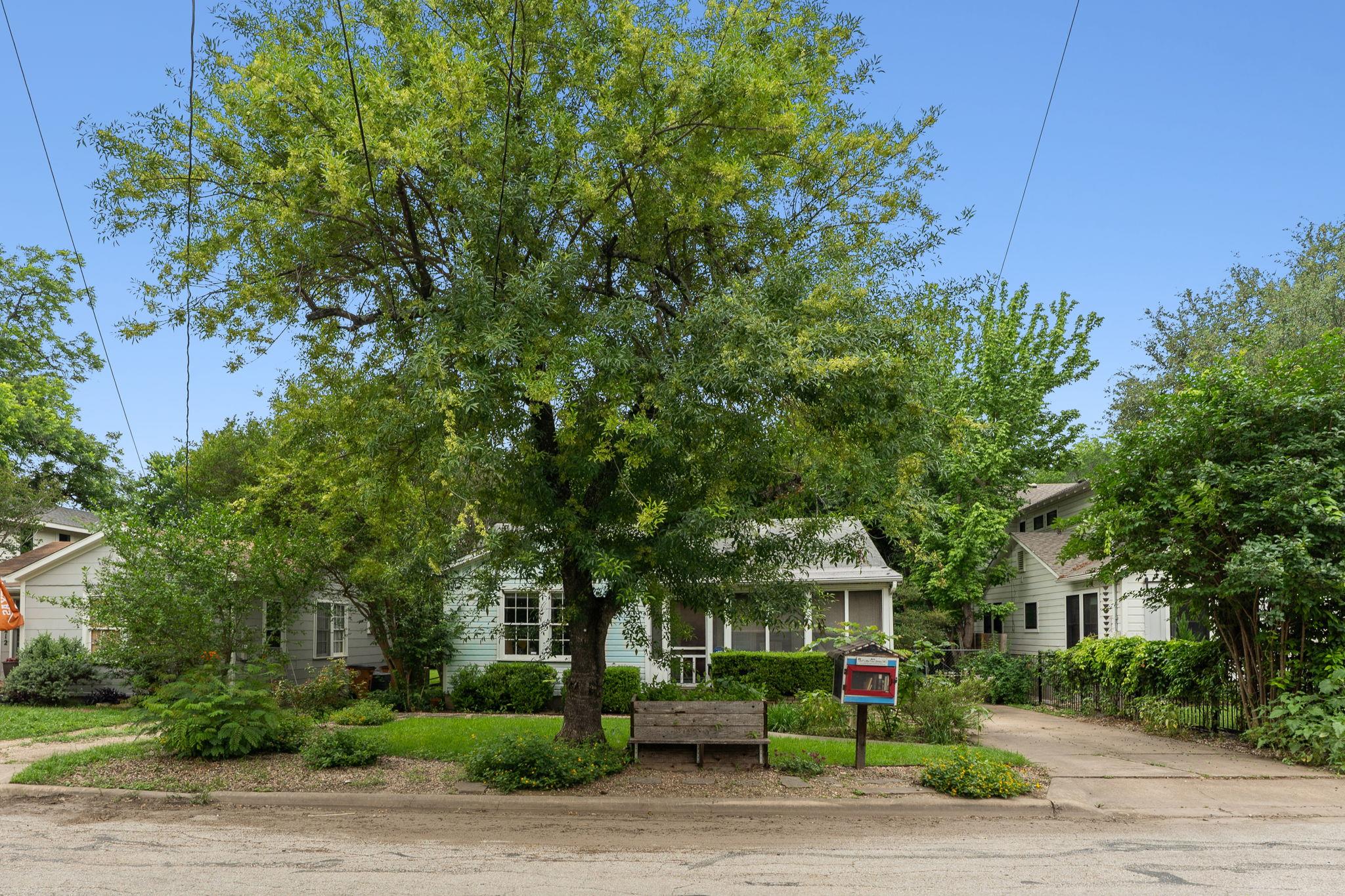 5214 Woodview Ave, Austin, TX 78756