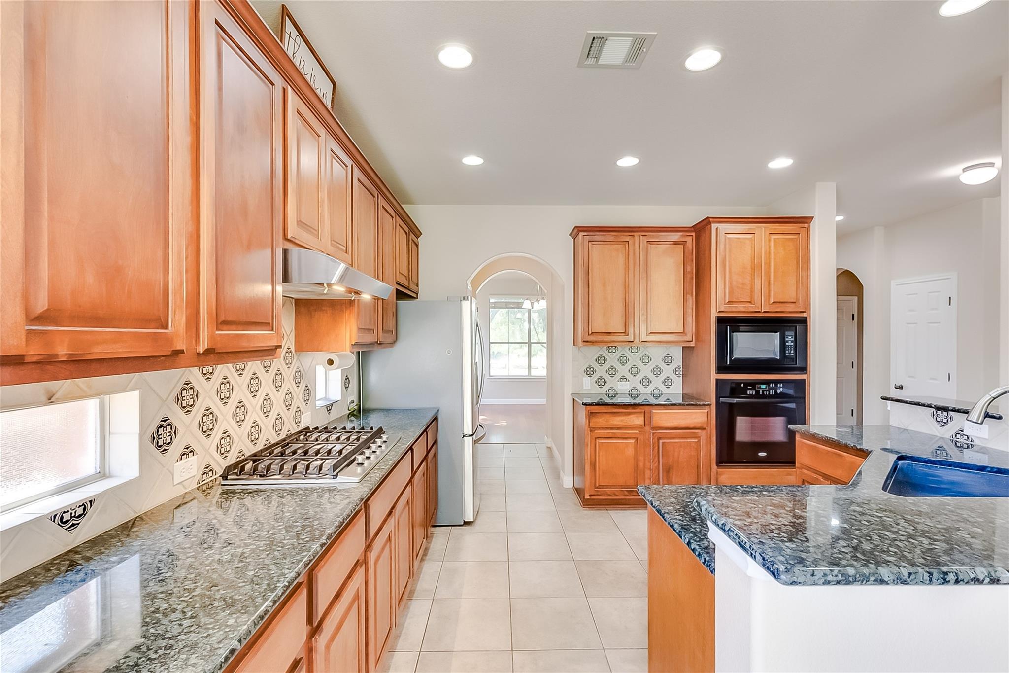 3611 Fossilwood Way, Round Rock, TX 78681
