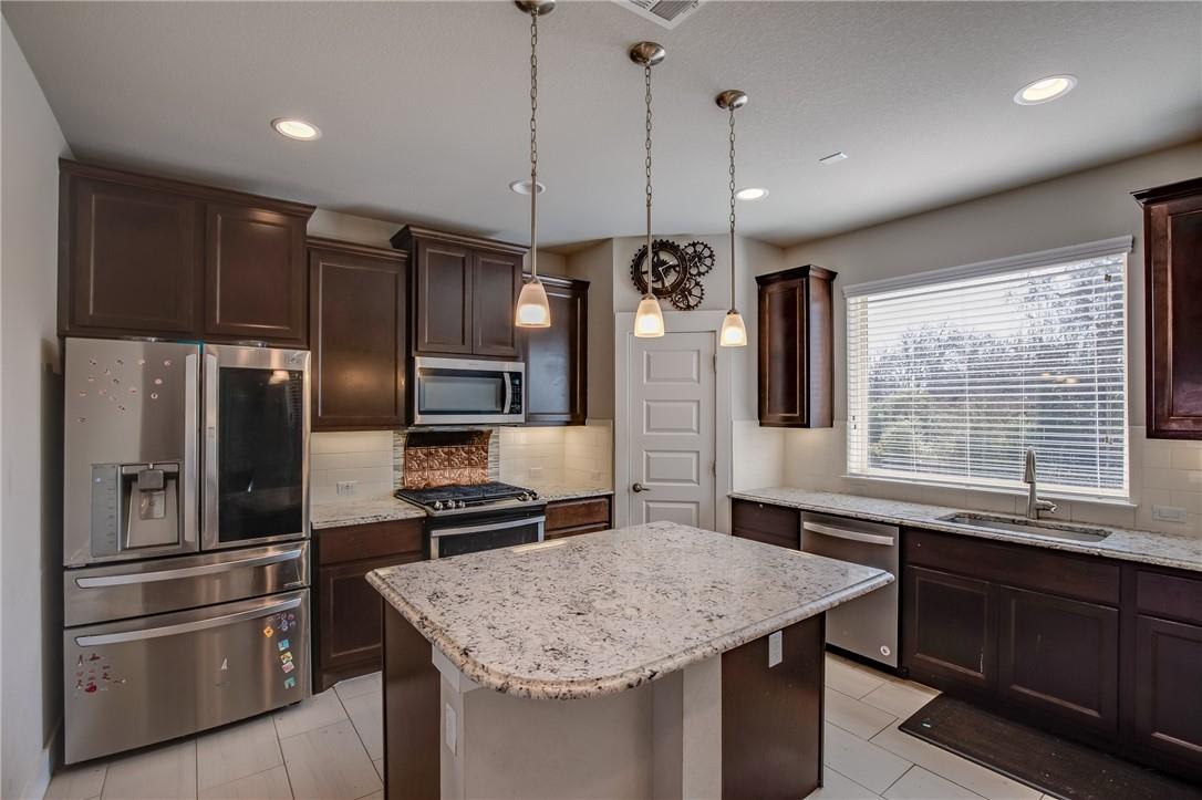 9707 McKnight Loop, Austin, TX 78717
