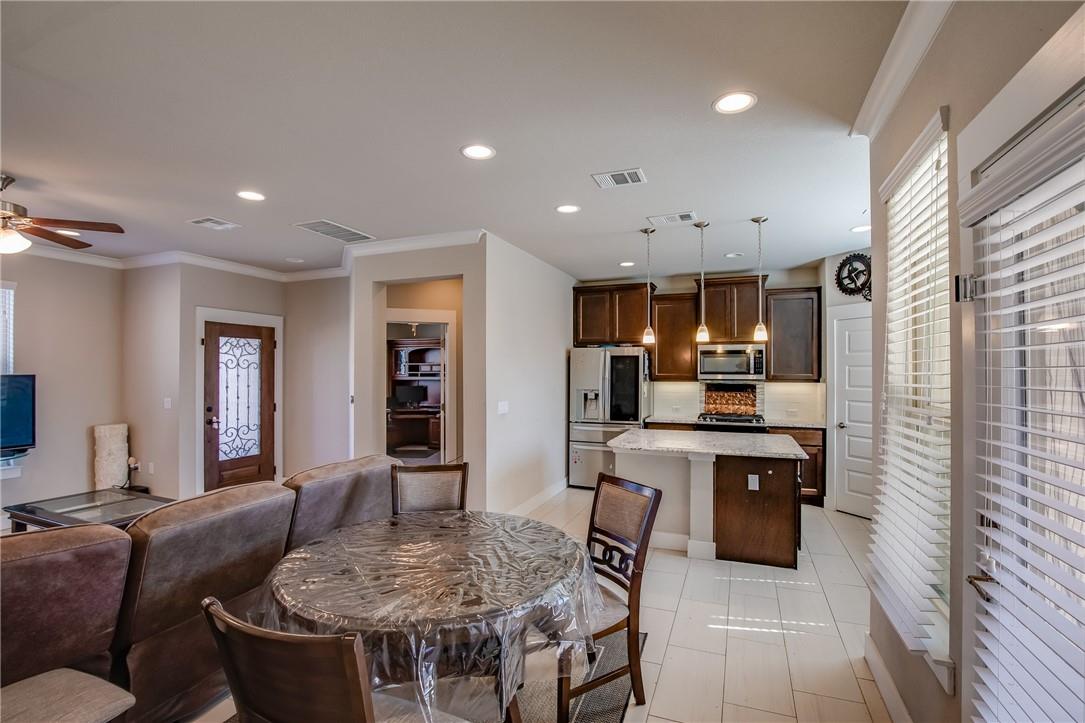 9707 McKnight Loop, Austin, TX 78717