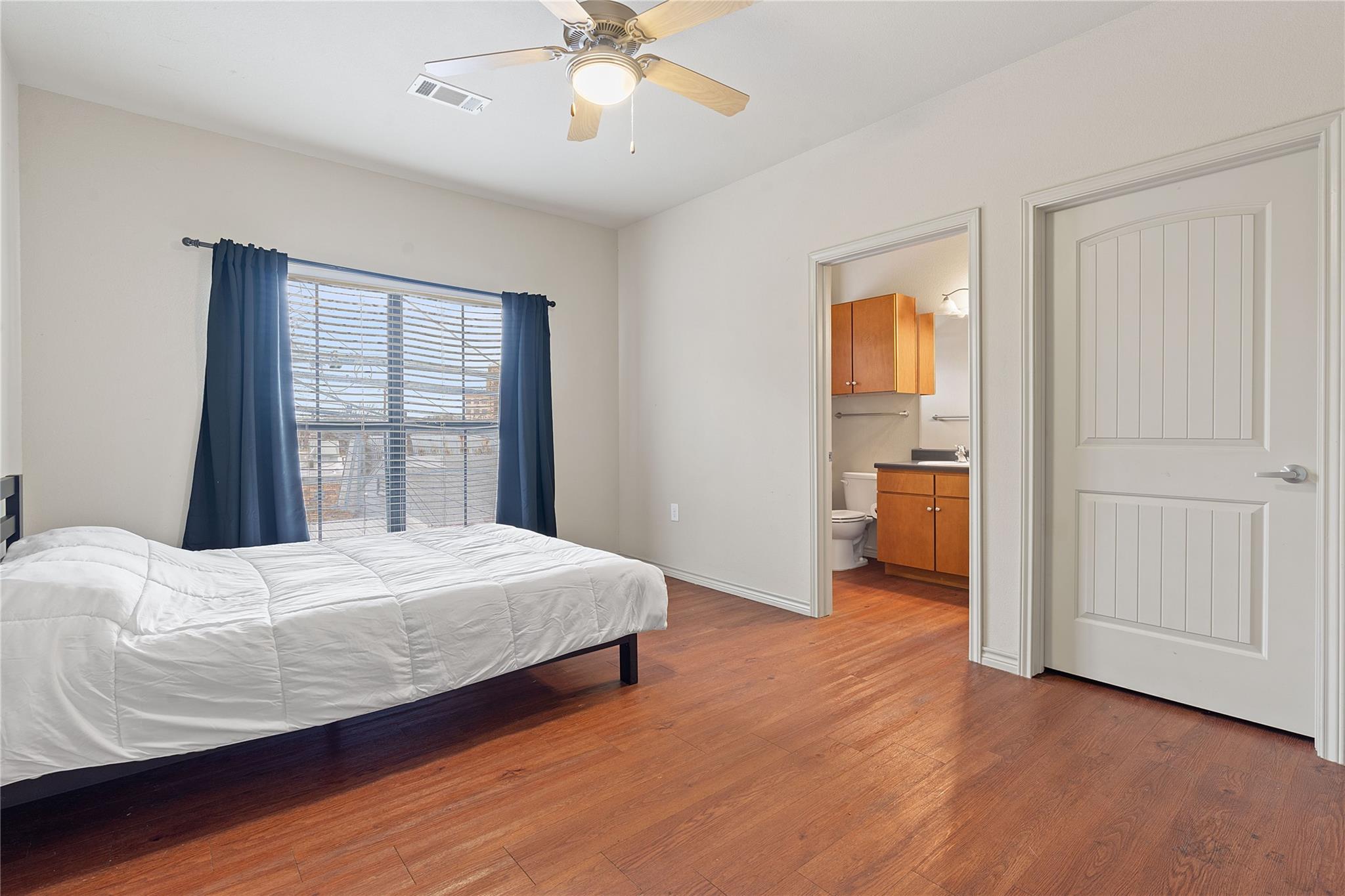 5117 N Lamar Blvd # 106, Austin, TX 78751