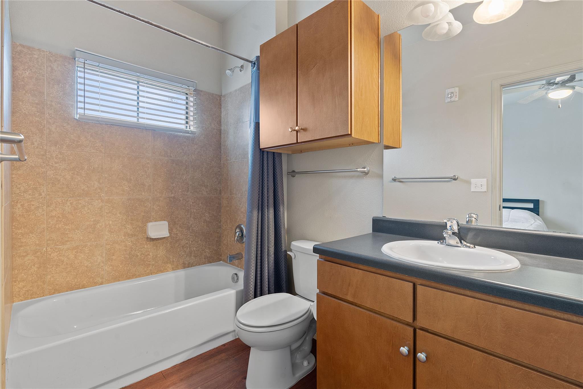 5117 N Lamar Blvd # 106, Austin, TX 78751