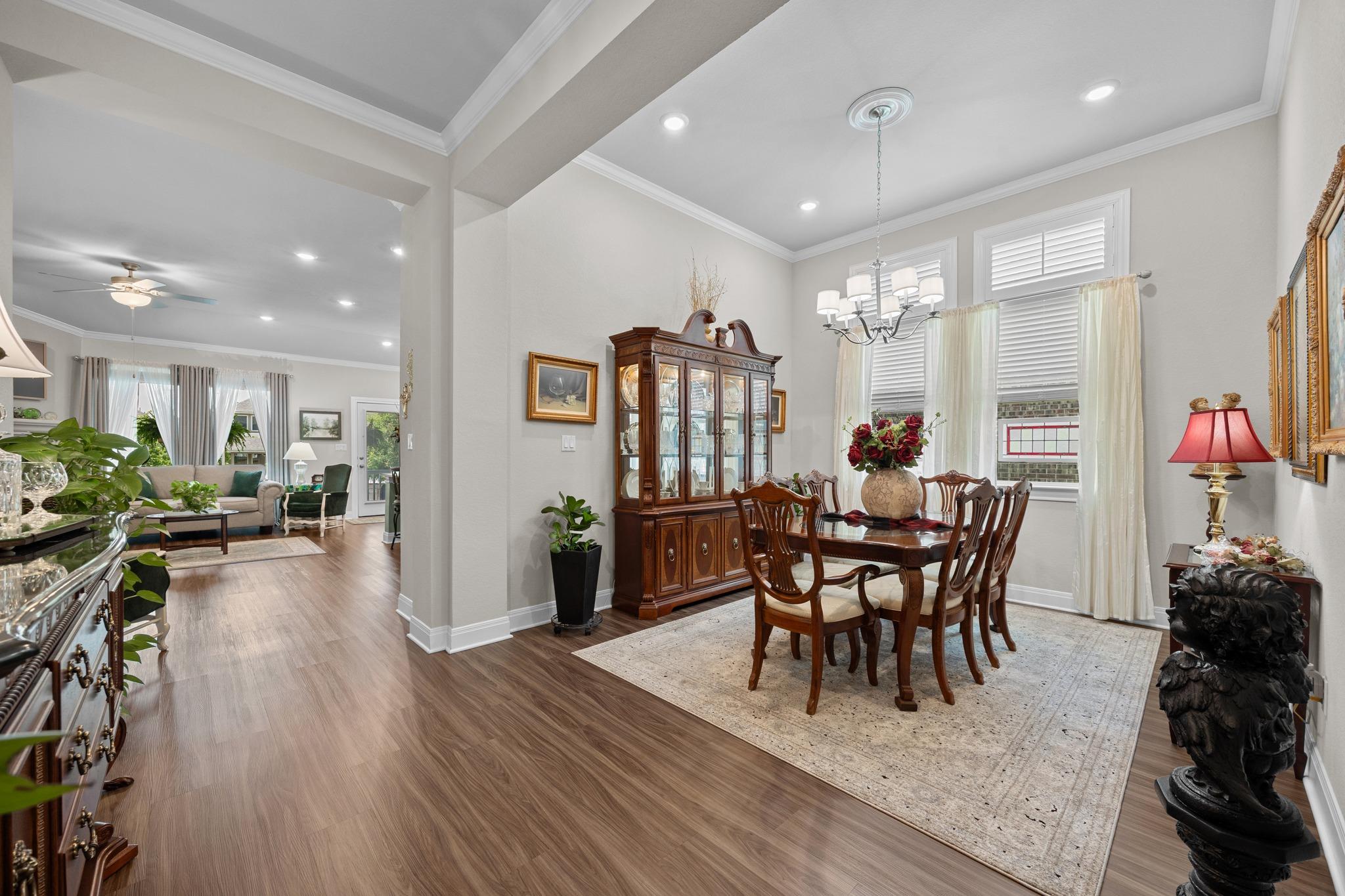 2105 Prairie Oaks Dr, Georgetown, TX 78628