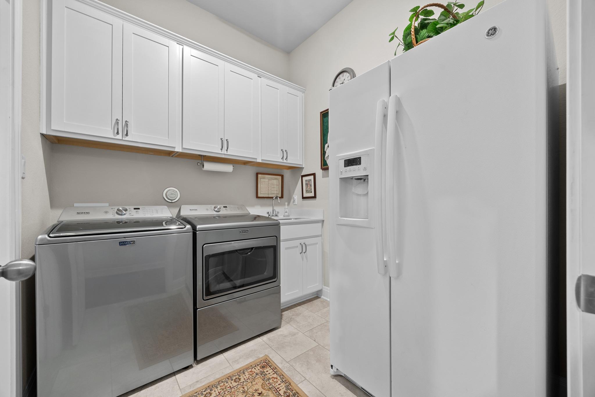 2105 Prairie Oaks Dr, Georgetown, TX 78628