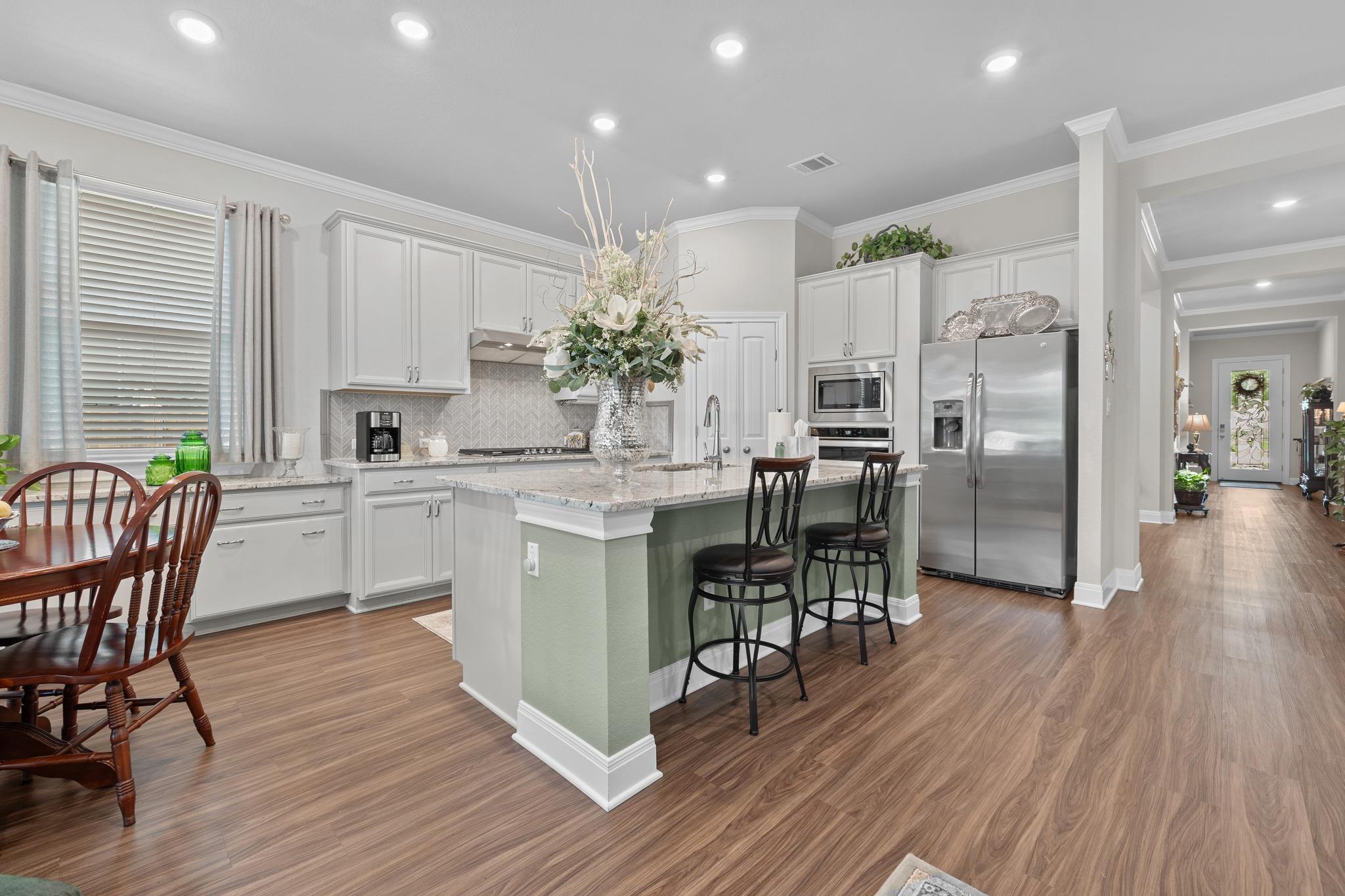 2105 Prairie Oaks Dr, Georgetown, TX 78628