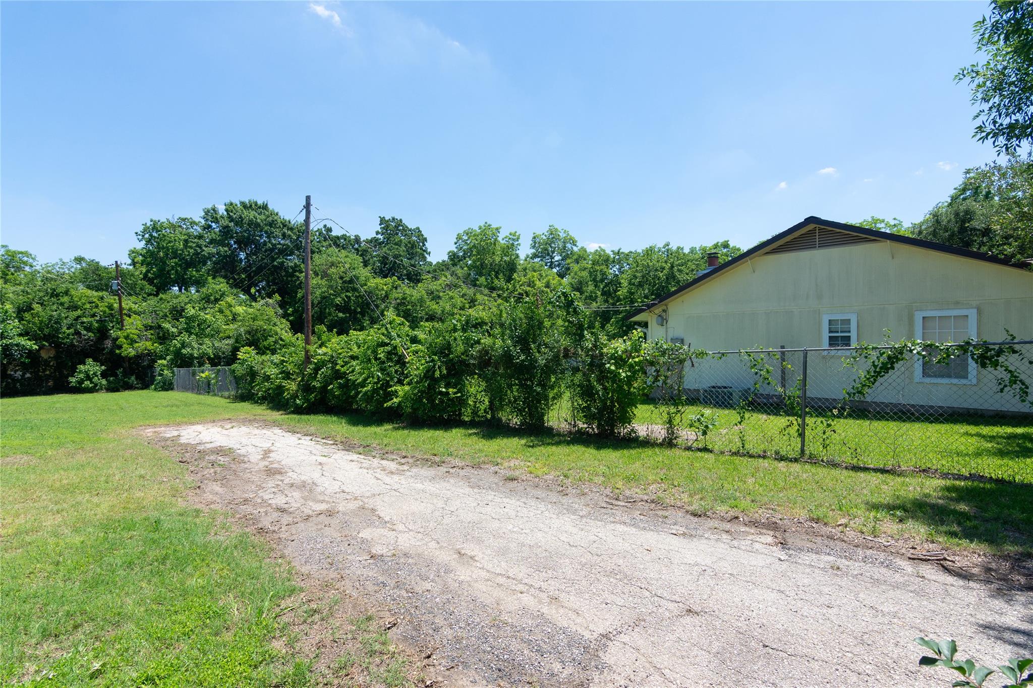 1414 Shenandoah Dr, Cedar Park, TX 78613