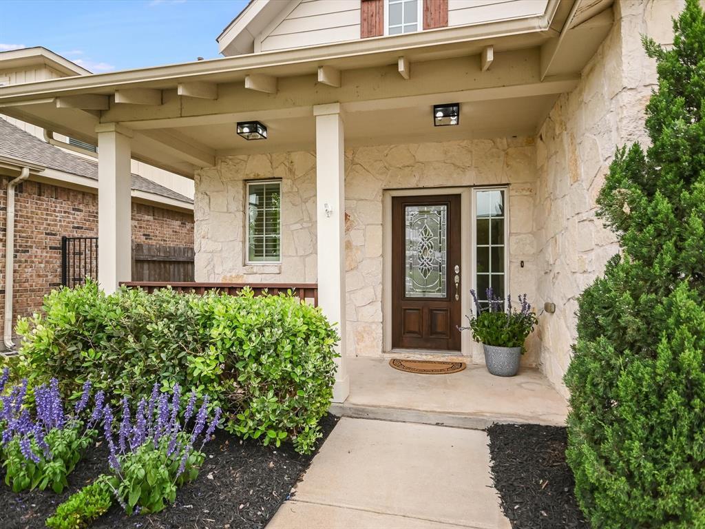 736 Bonnet Blvd, Georgetown, TX 78628