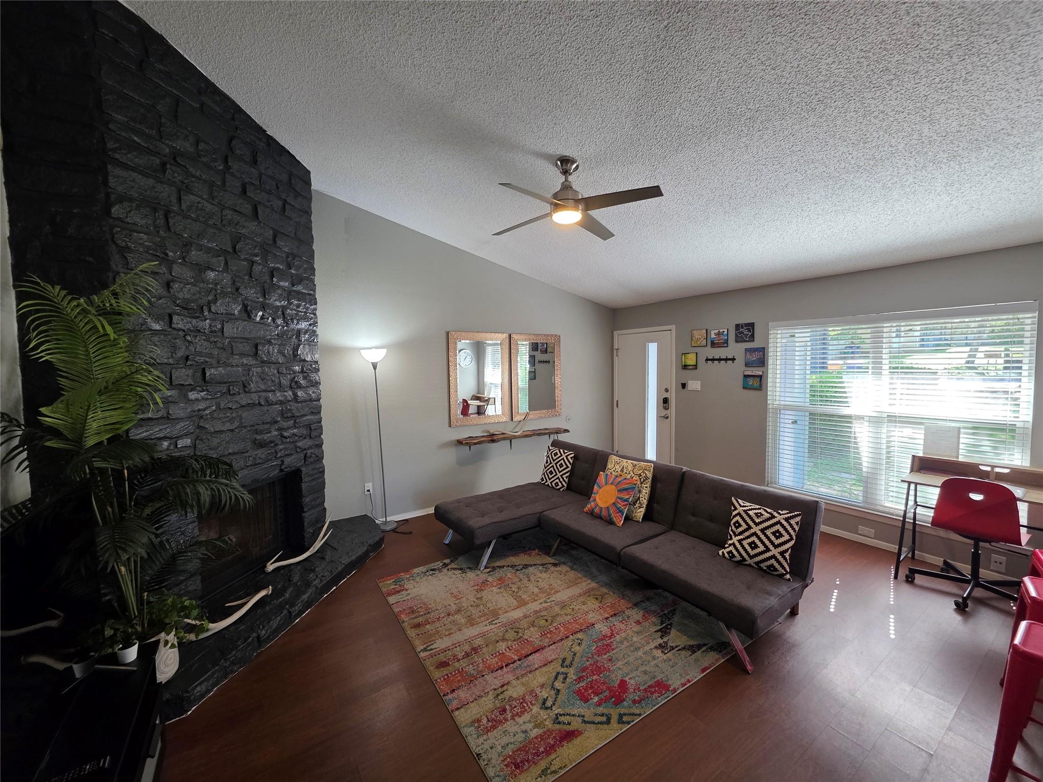 11815 Lochridge Dr # B, Austin, TX 78758