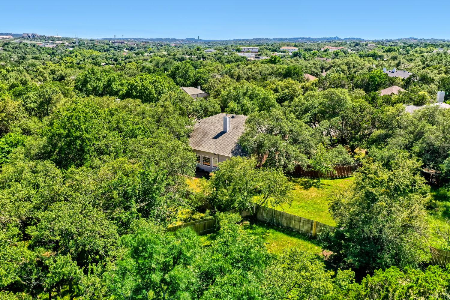216 Sailors Run, Lakeway, TX 78734
