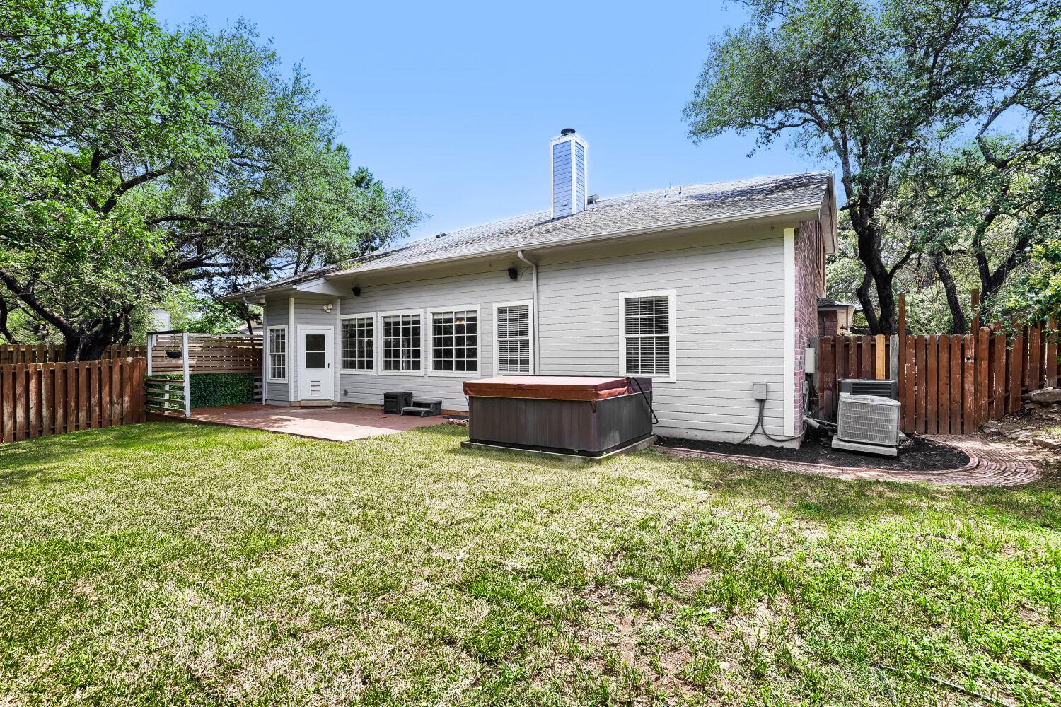 216 Sailors Run, Lakeway, TX 78734