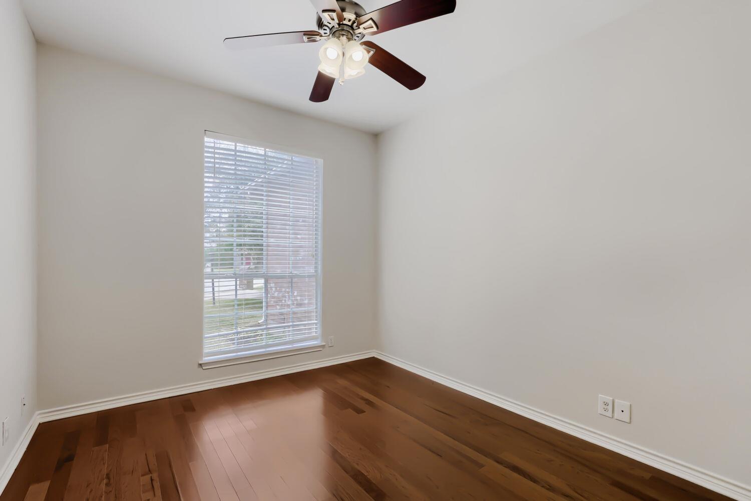 216 Sailors Run, Lakeway, TX 78734