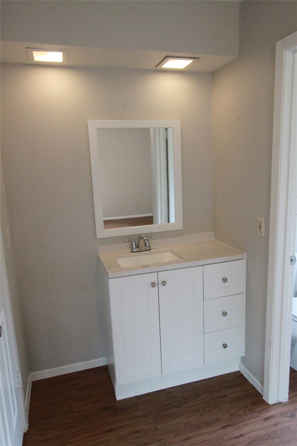 6606 Betty Cook Dr, Austin, TX 78723