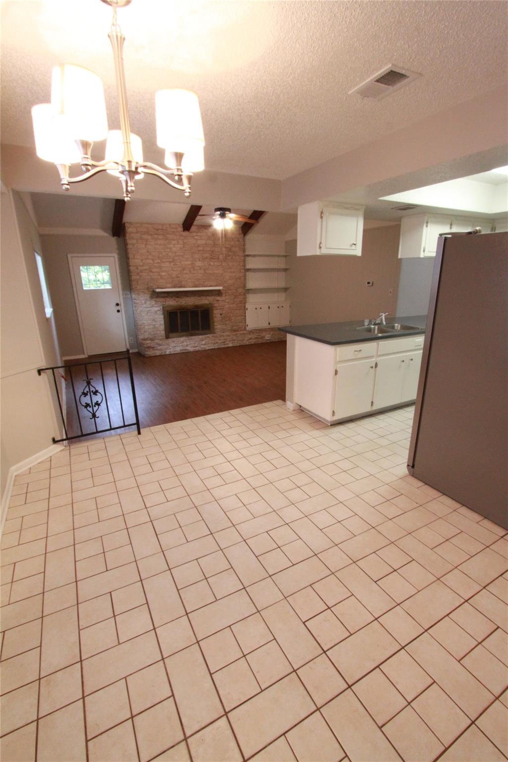 6606 Betty Cook Dr, Austin, TX 78723