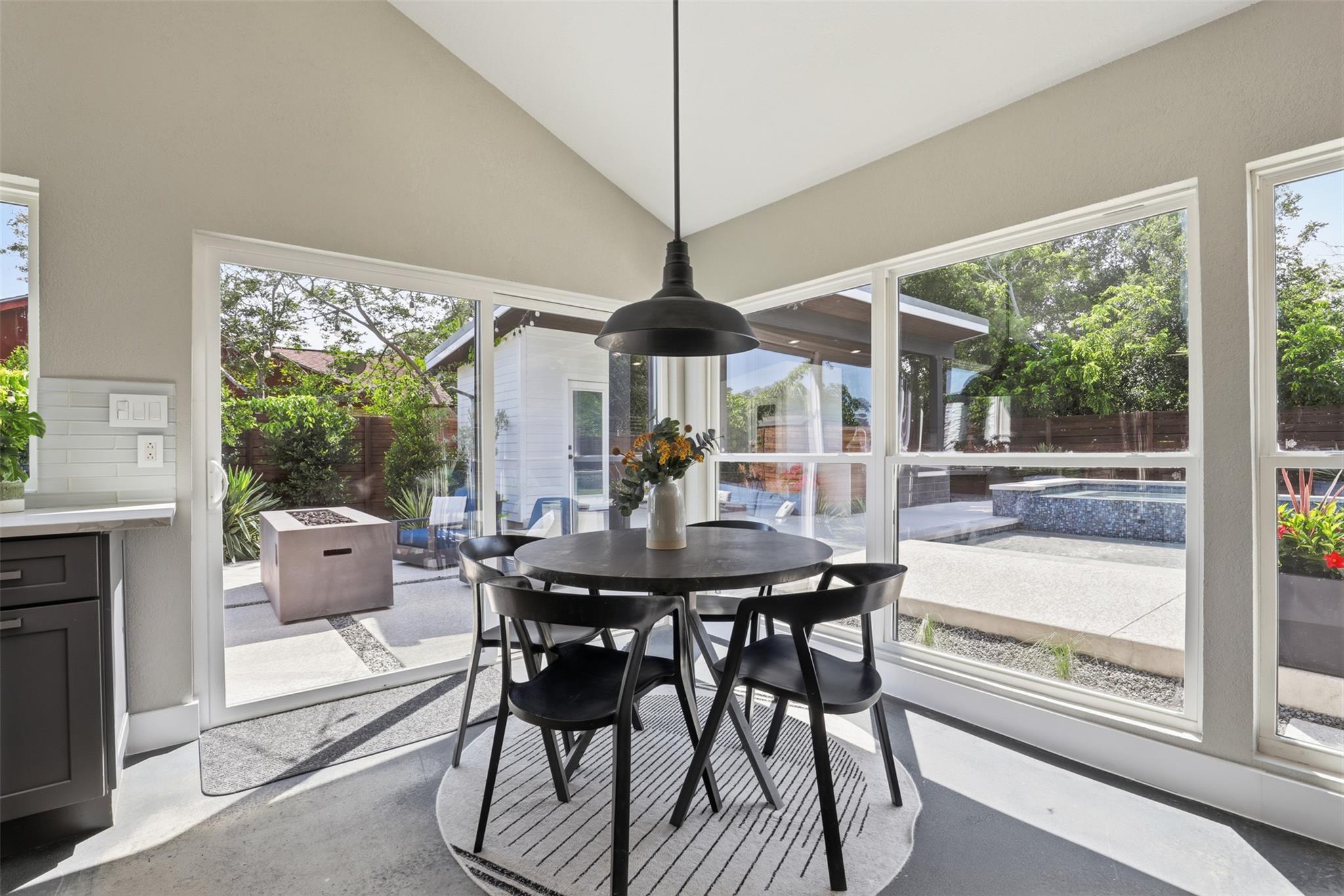 7004 Greenock St, Austin, TX 78749