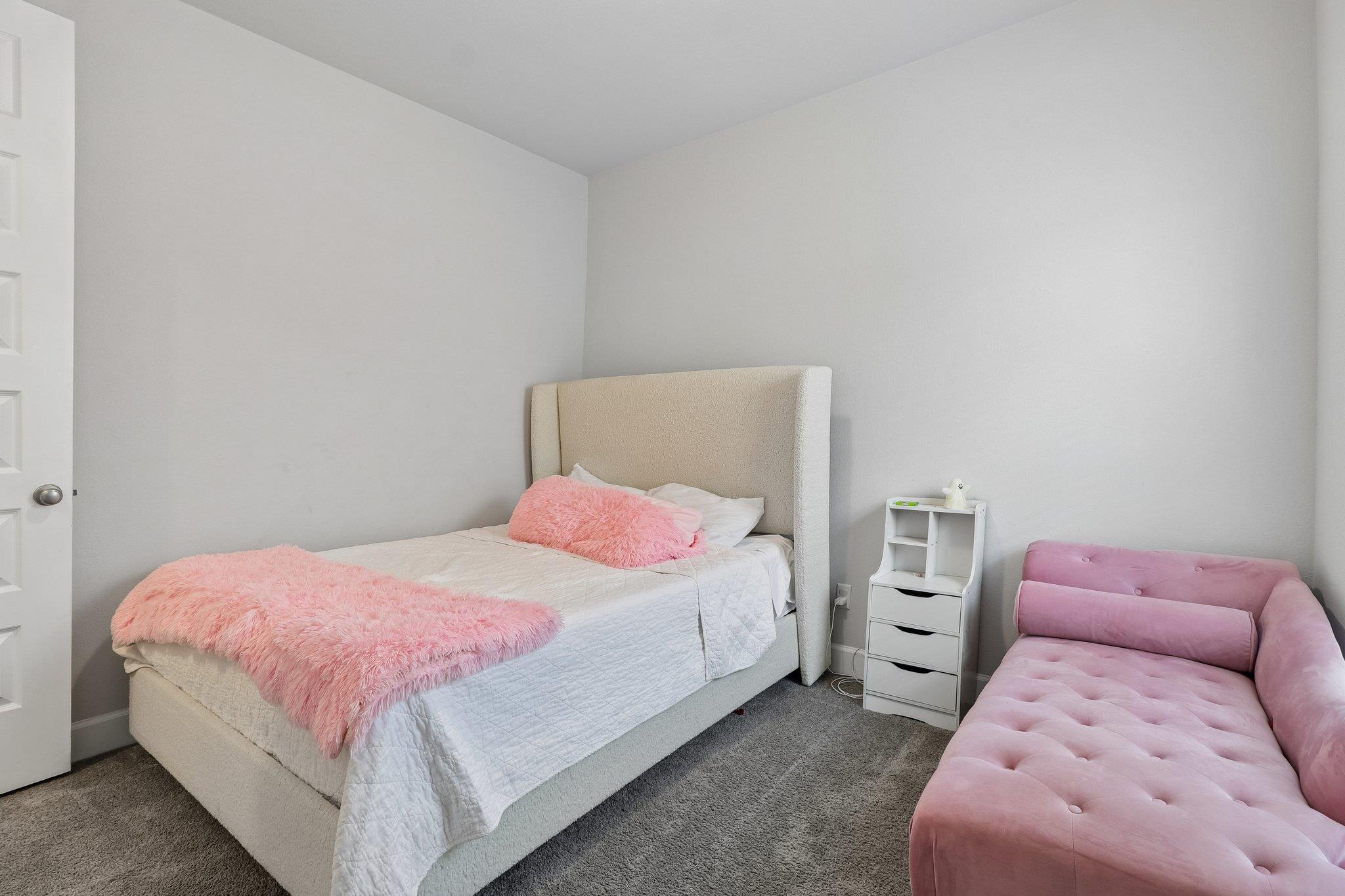 112 Chinaberry Bnd, Bastrop, TX 78602