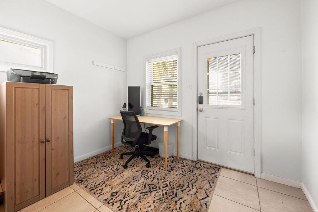 7512 Saint Louis St, Austin, TX 78757