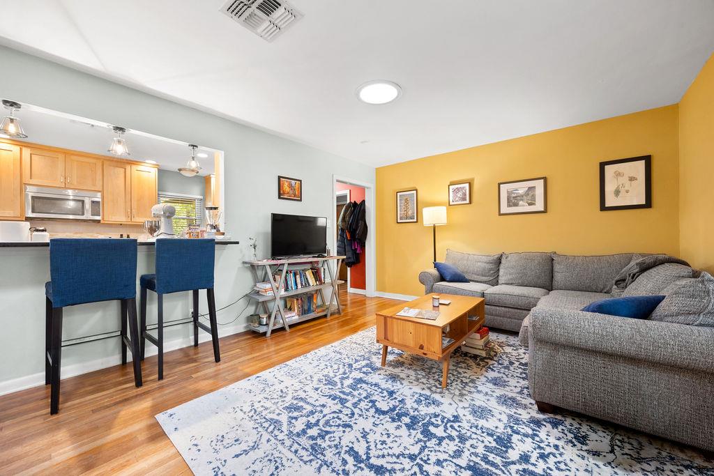 7512 Saint Louis St, Austin, TX 78757