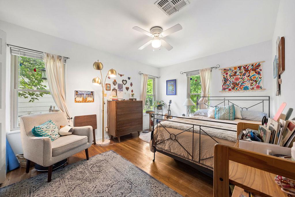 7512 Saint Louis St, Austin, TX 78757