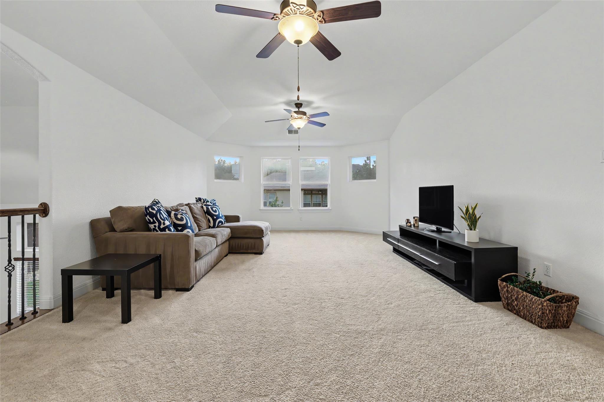 1010 Canyon Edge Dr, Austin, TX 78733