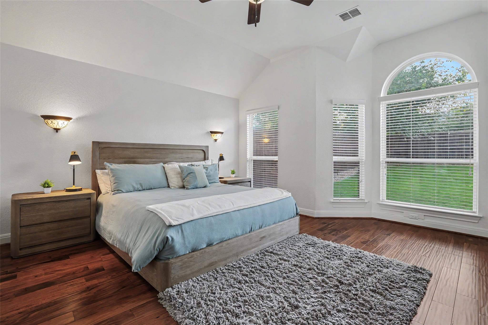 1010 Canyon Edge Dr, Austin, TX 78733