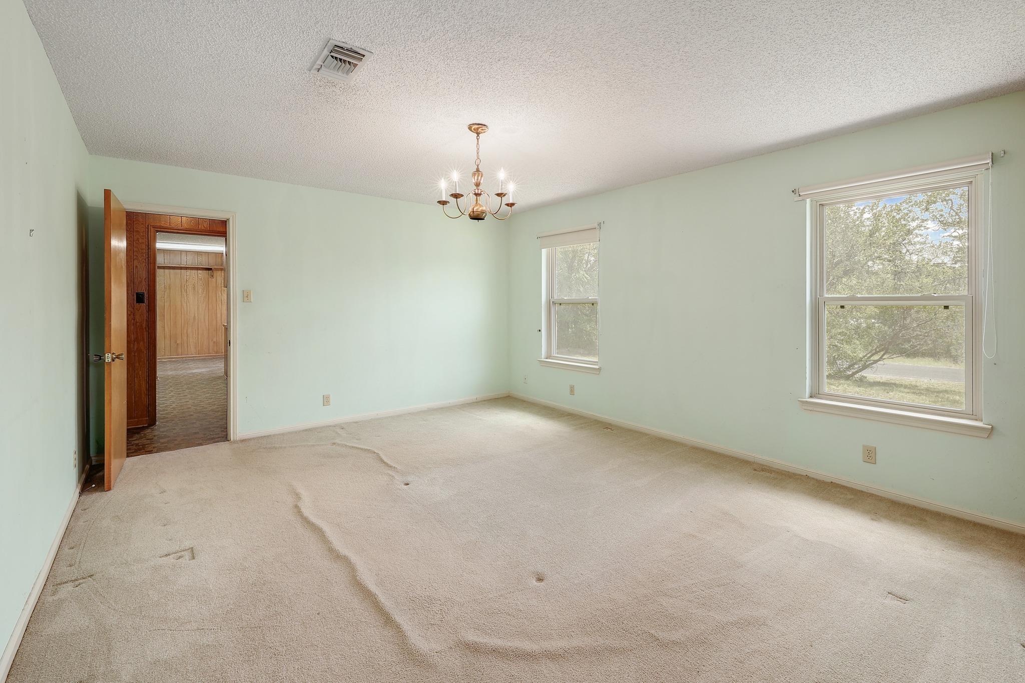 9400 Lauralan Dr, Austin, TX 78736
