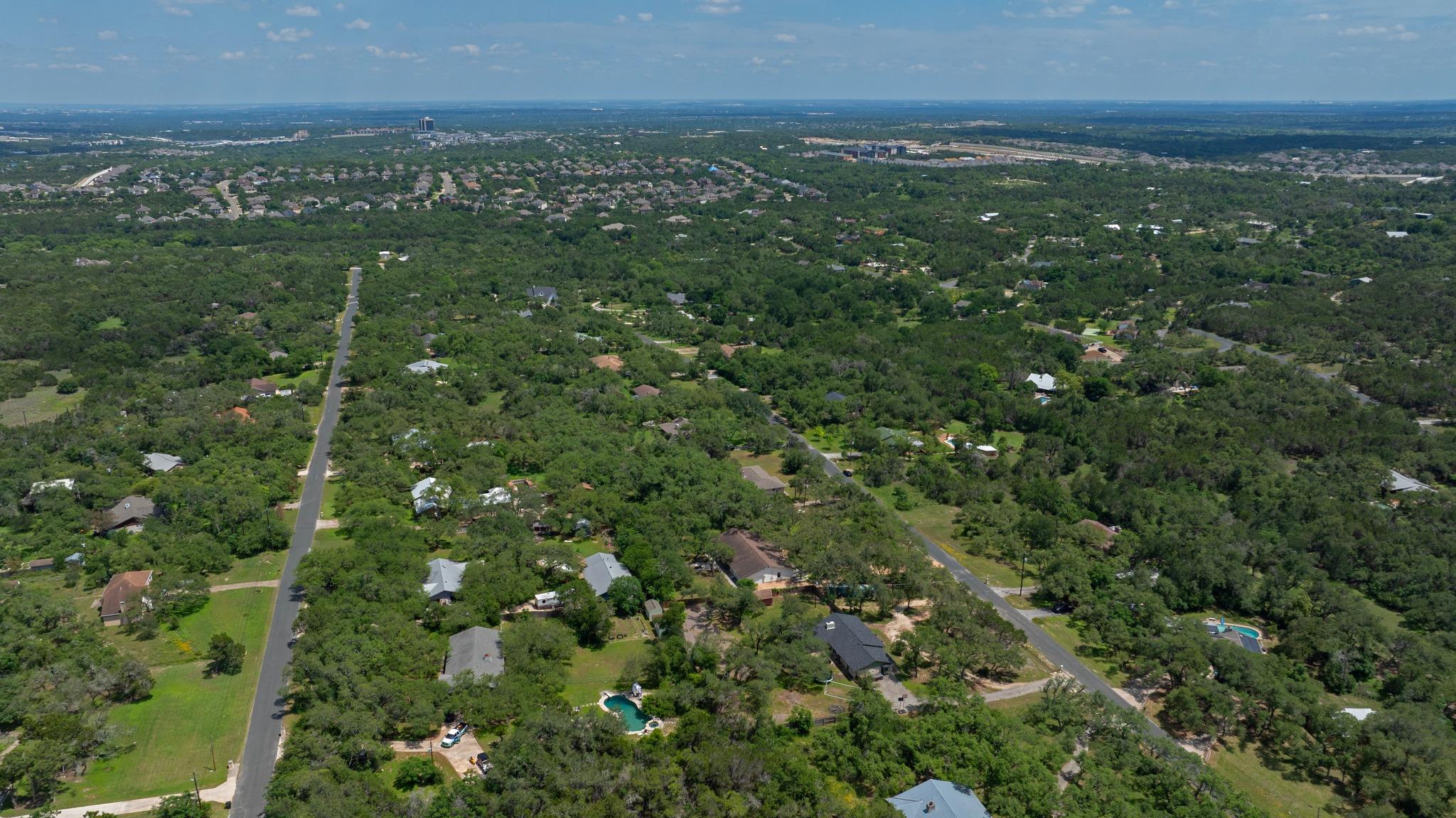 9400 Lauralan Dr, Austin, TX 78736