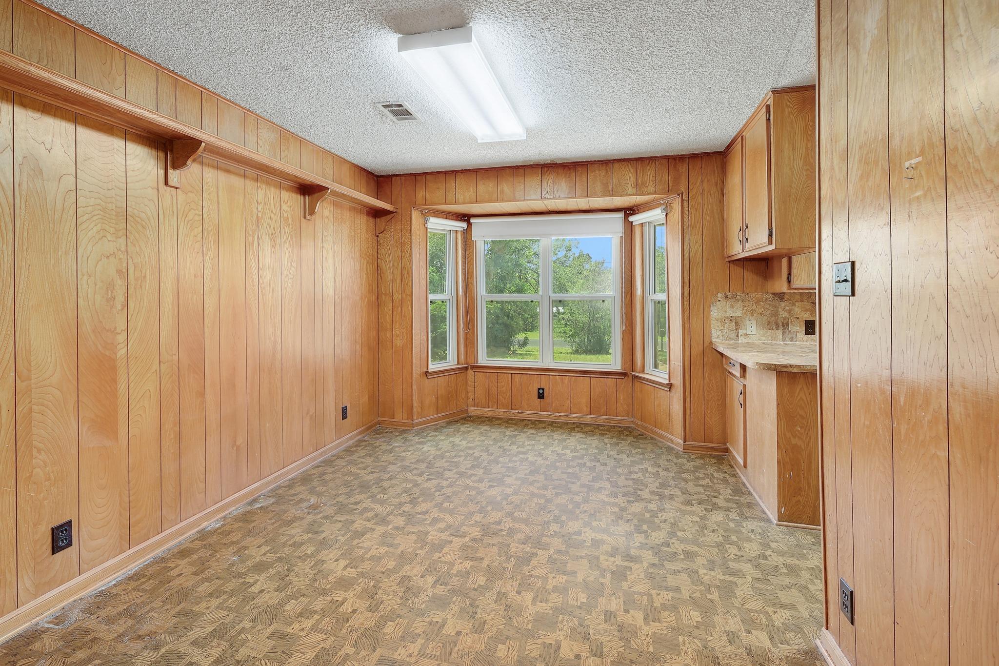 9400 Lauralan Dr, Austin, TX 78736