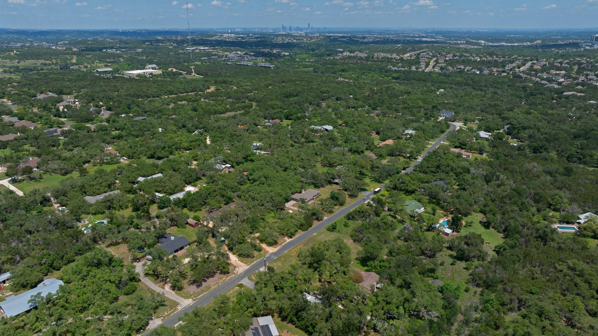 9400 Lauralan Dr, Austin, TX 78736