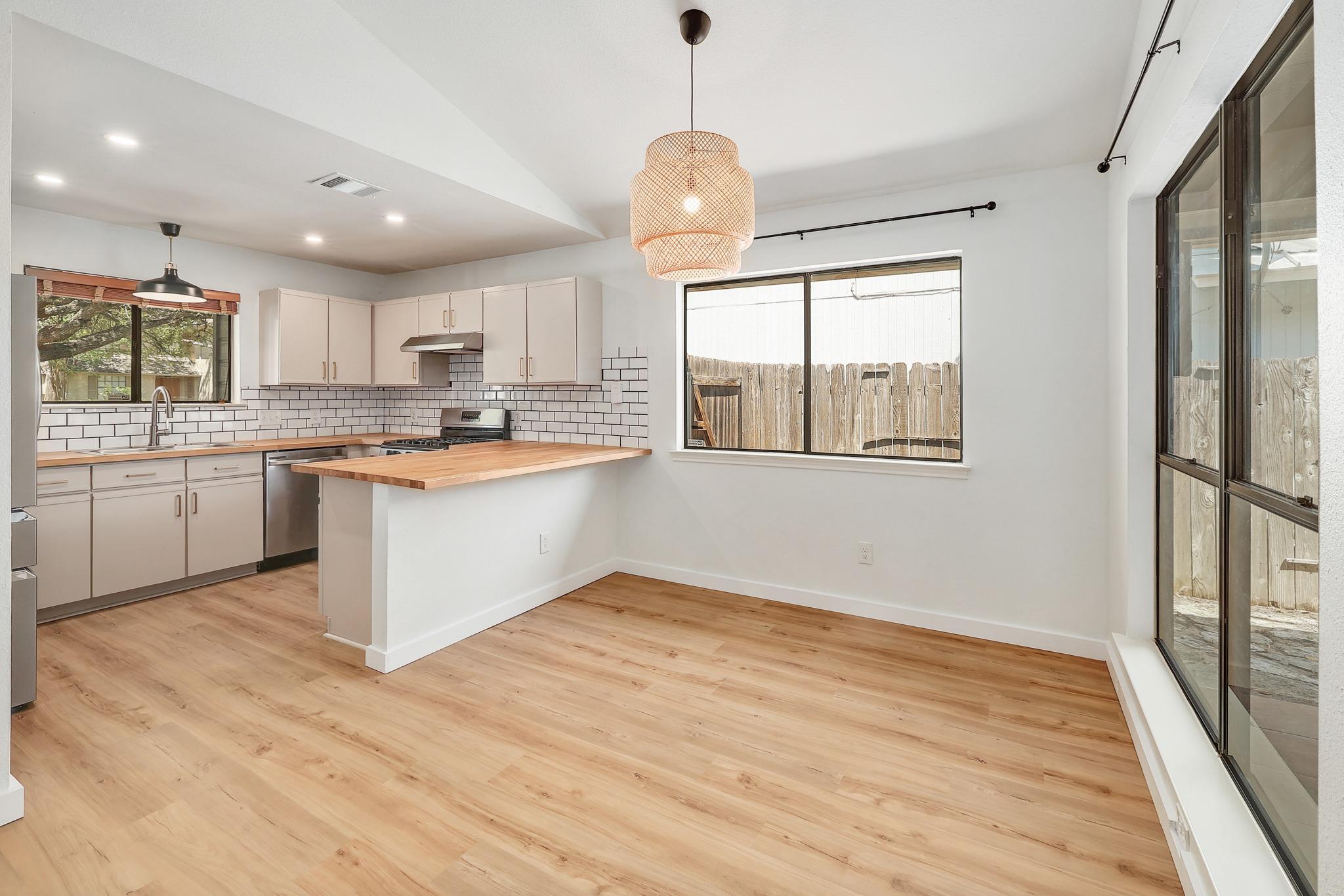 2205 Waterway Bnd, Austin, TX 78728