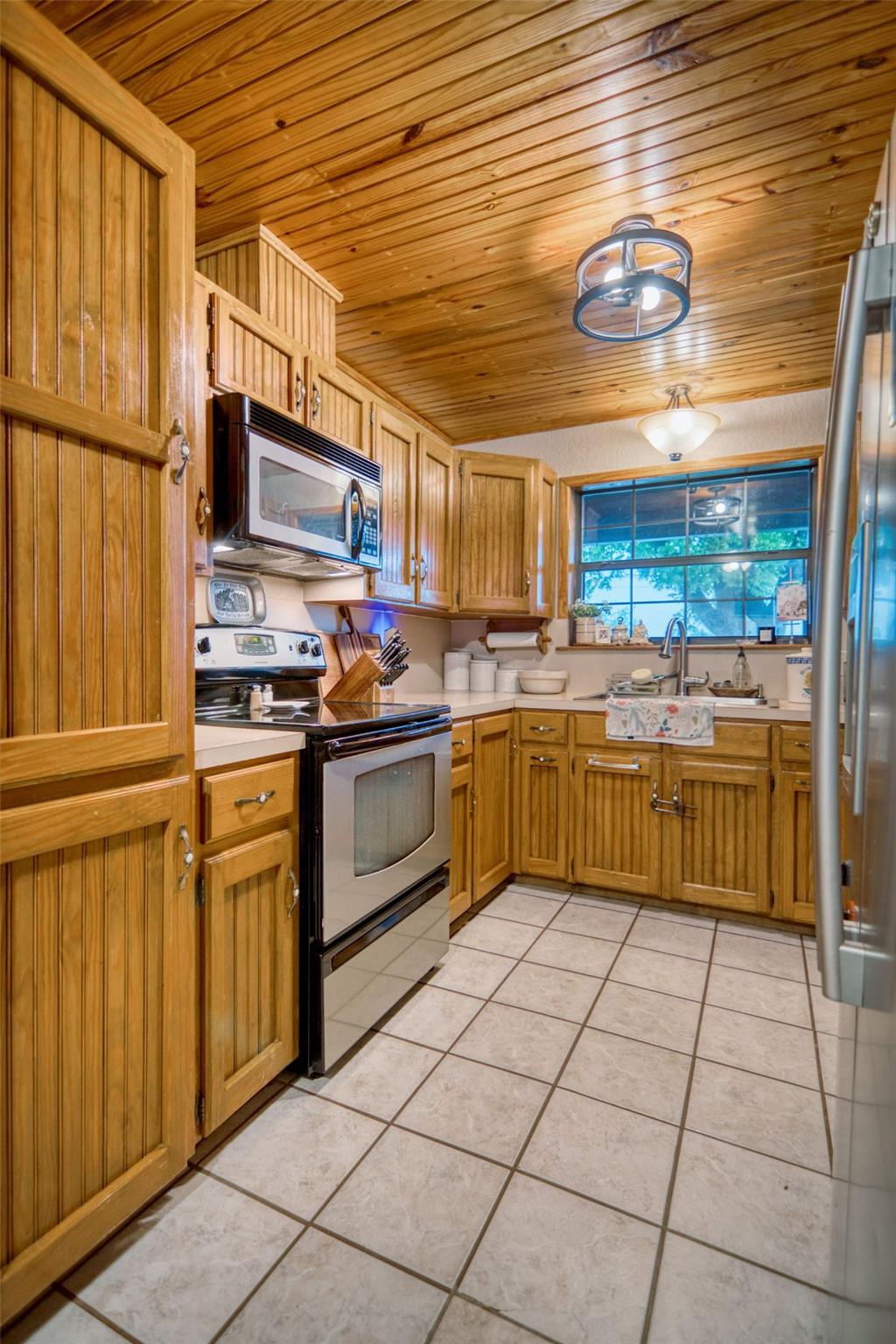 904 Bluebonnet Rd, Mason, TX 76856