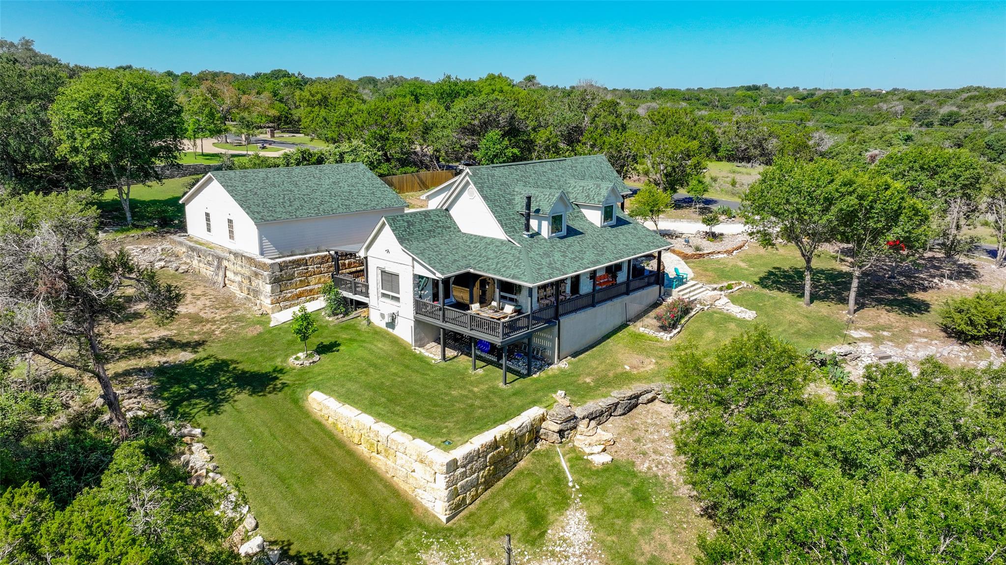 9859 Hodge Canyon Dr, Salado, TX 76571