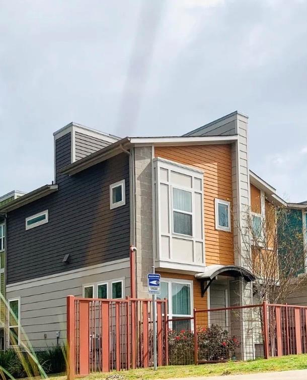 1812 Carlson Dr # 39C, Austin, TX 78741