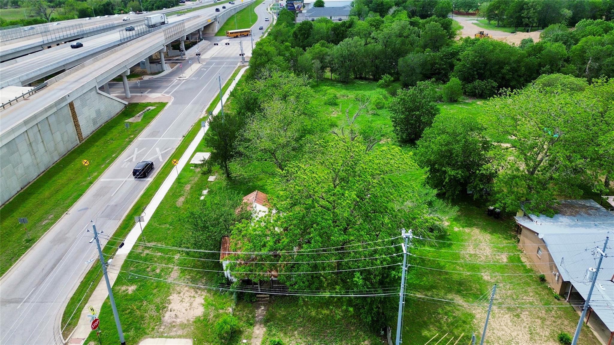 502 Martin Luther King Jr Dr, Bastrop, TX 78602