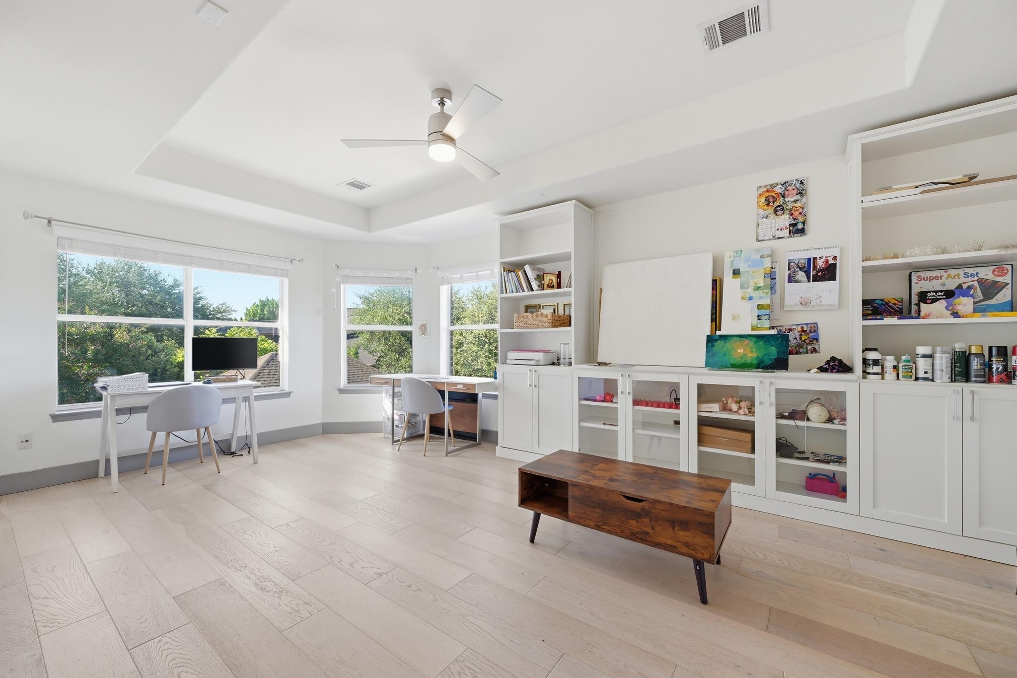 10011 Brightling Ln, Austin, TX 78750