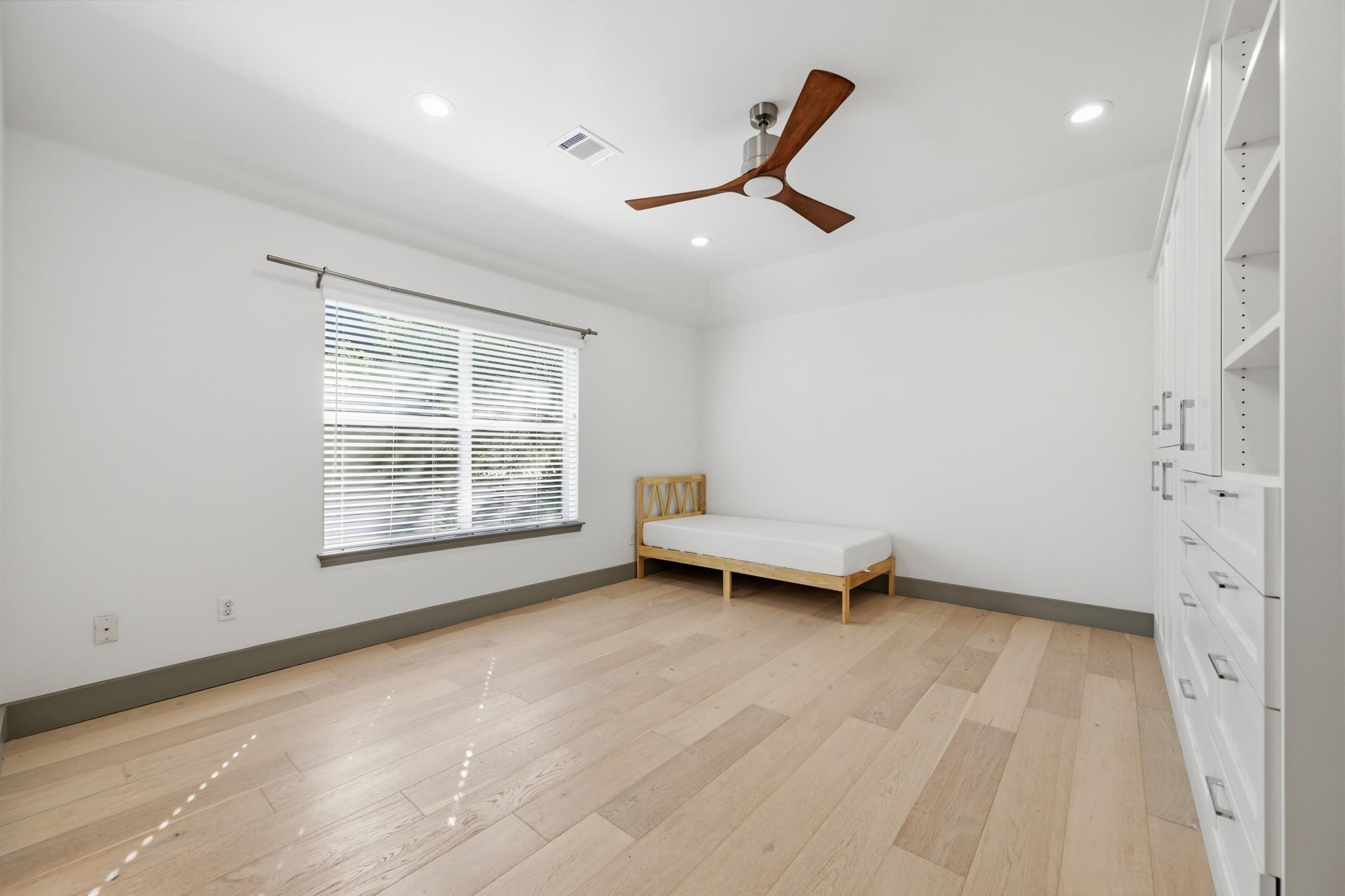 10011 Brightling Ln, Austin, TX 78750