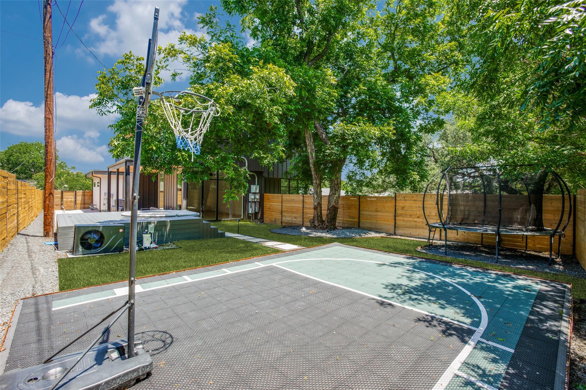 1407 Valleyridge Dr # A, Austin, TX 78704