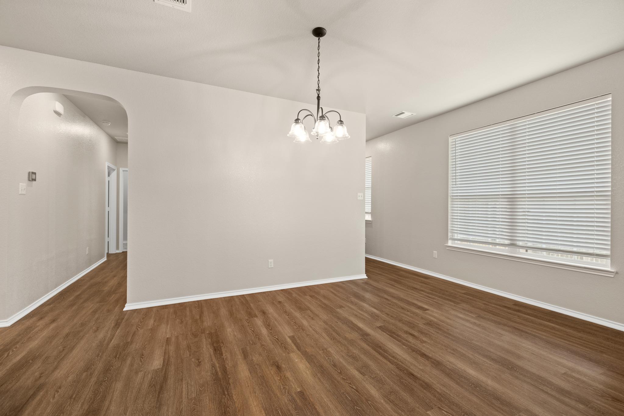1016 Danish Cv, Hutto, TX 78634
