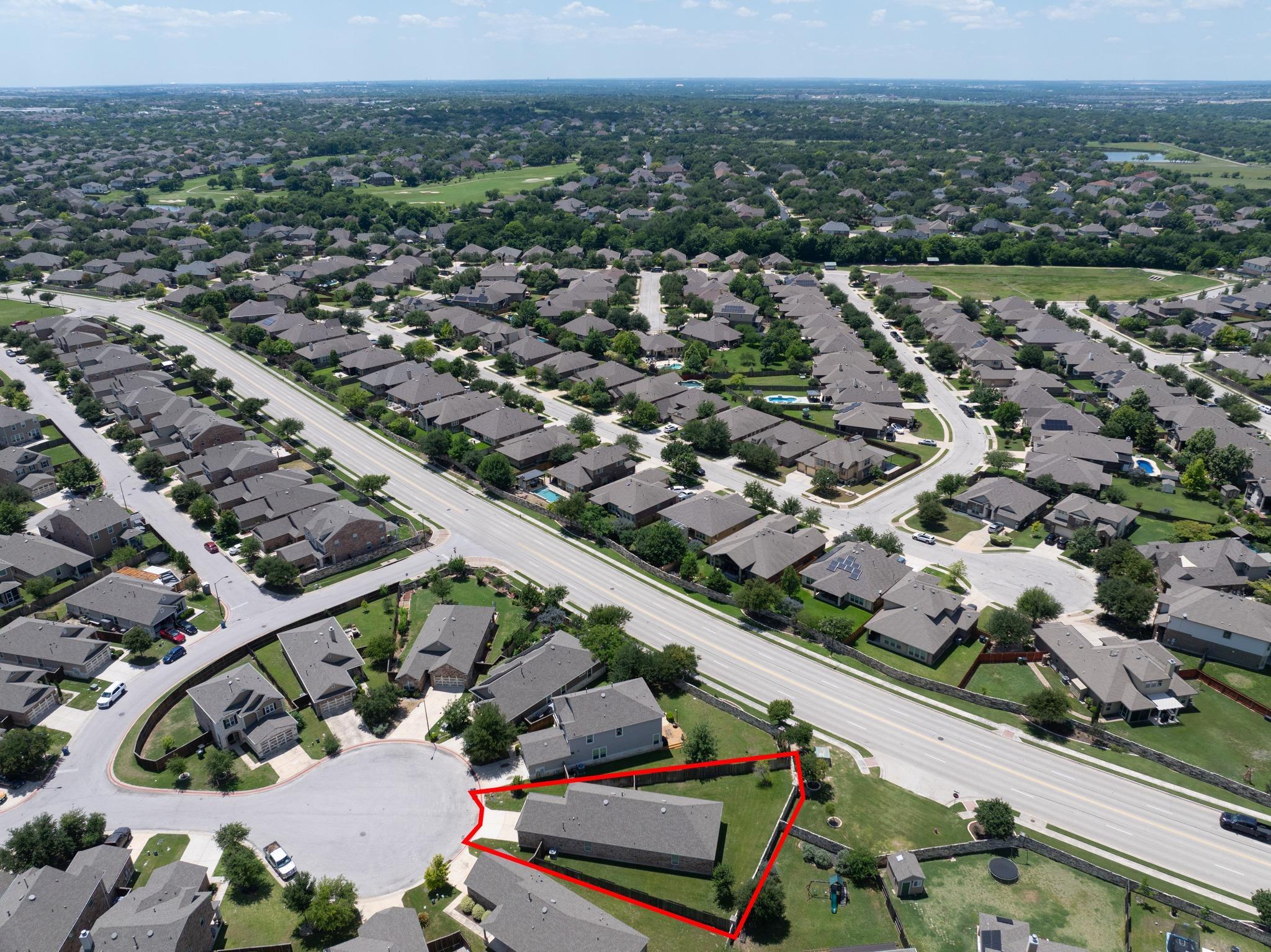 1016 Danish Cv, Hutto, TX 78634