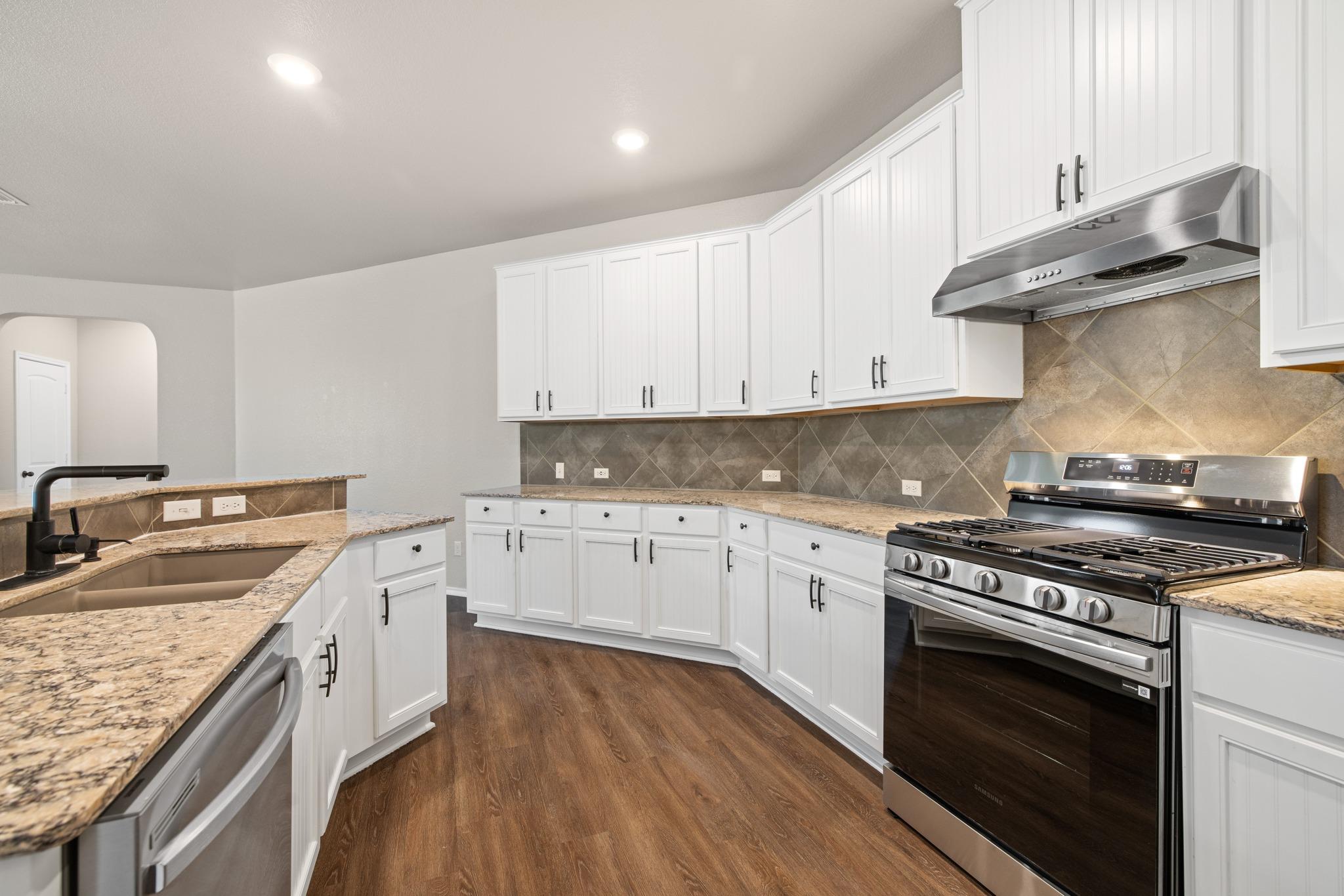 1016 Danish Cv, Hutto, TX 78634