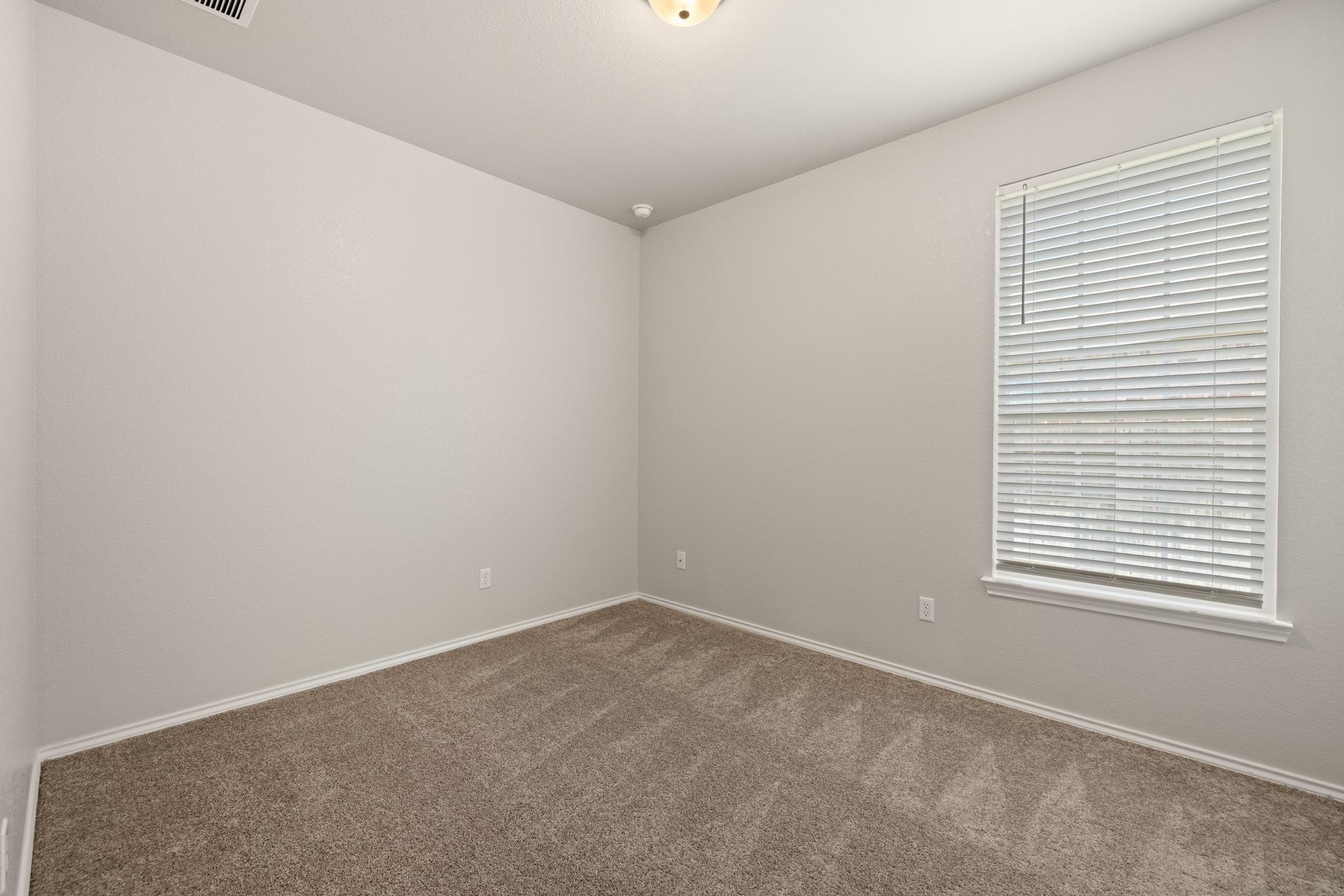 1016 Danish Cv, Hutto, TX 78634
