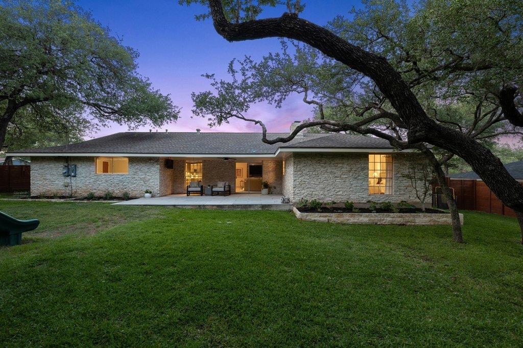 4011 Greystone Dr, Austin, TX 78731