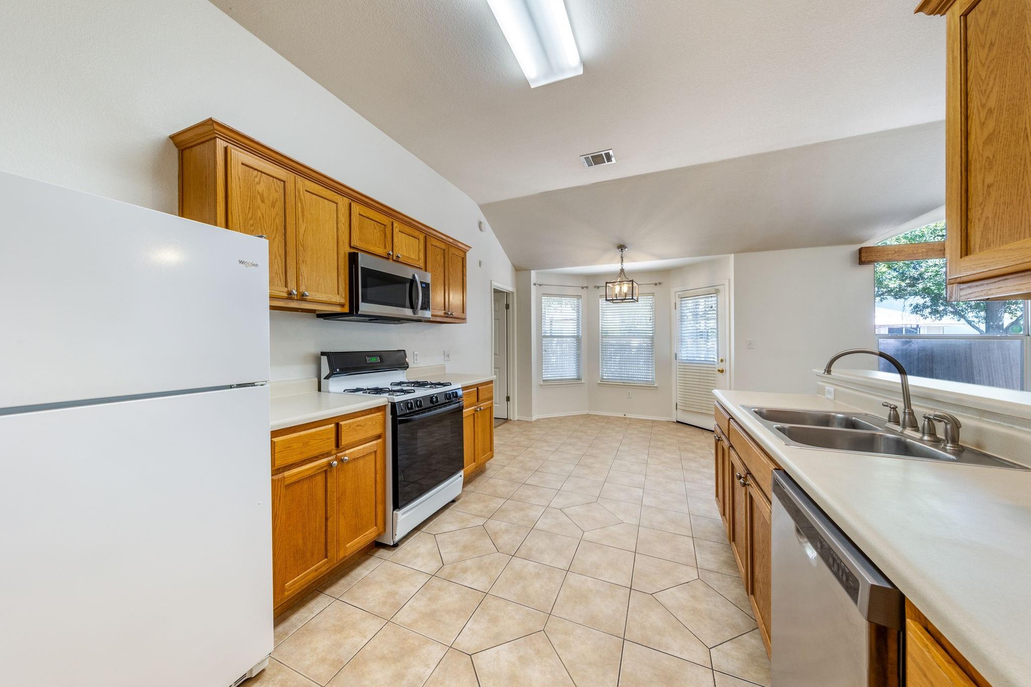 1400 Brighton Bend Ln, Cedar Park, TX 78613